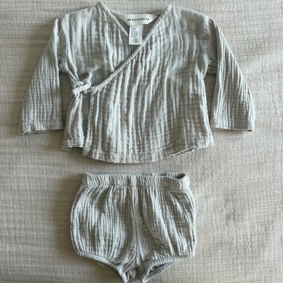 2-Piece Cotton Muslin Gray Baby Kimono Top + Bloomers 6M - Picture 3 of 5